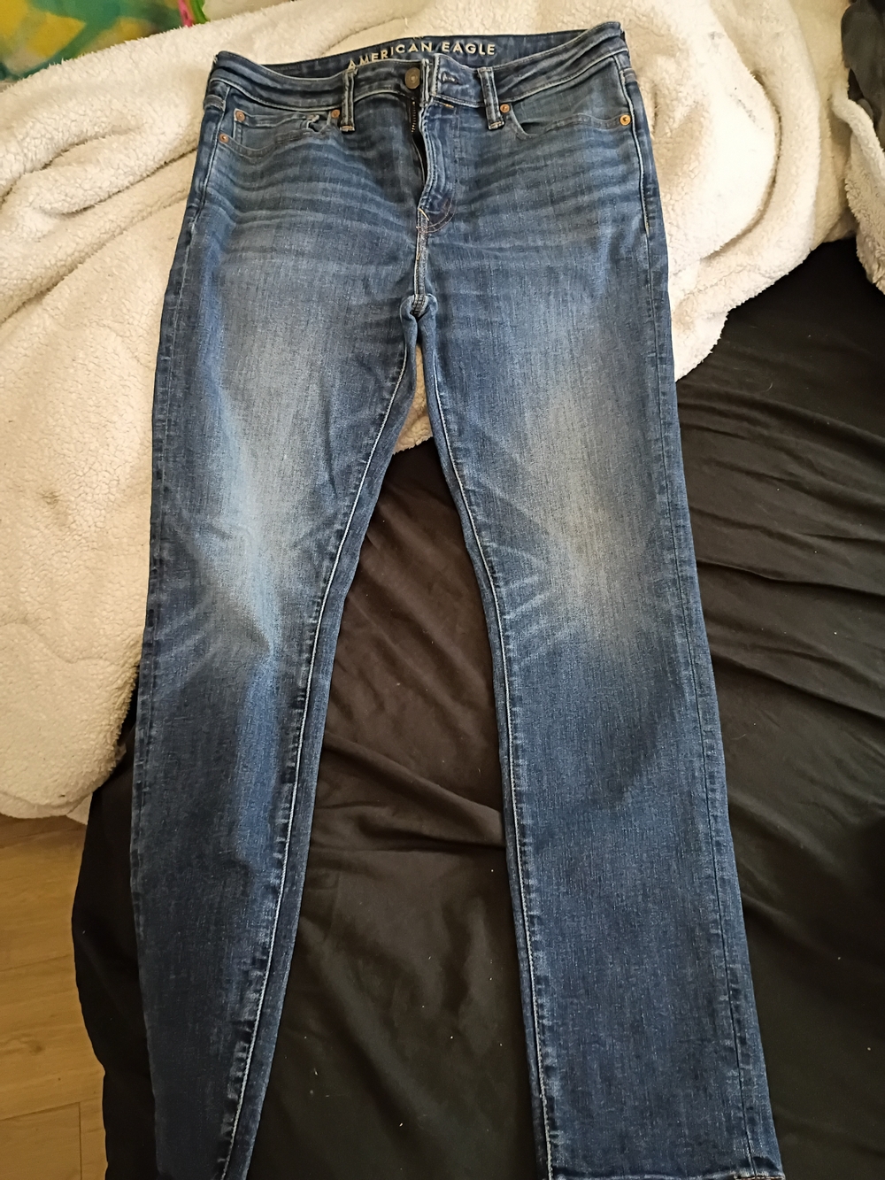 American Eagle Outfitters Men’s Slim Straight Jeans - Medium Blue Wash NWOT
